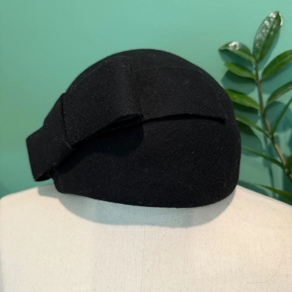 Vintage wool felt hat with bow detail - Picture 3 of 6